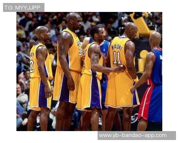 热火三巨头与空接之城的对决水花兄弟与湖人F4的青春记忆与NBA中国赛的交汇