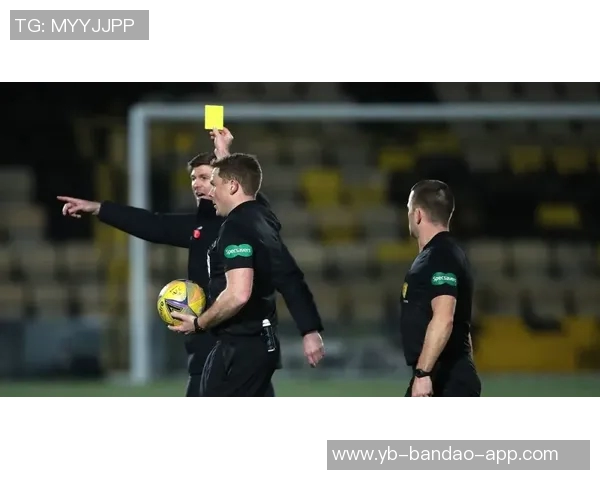 詹俊分析利物浦教练团队转型决心与老问题的持续挑战需耐心应对