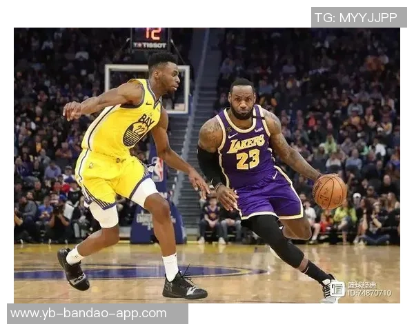 维金斯全场奔跑展现防守激情贡献16分8板4助助球队争胜